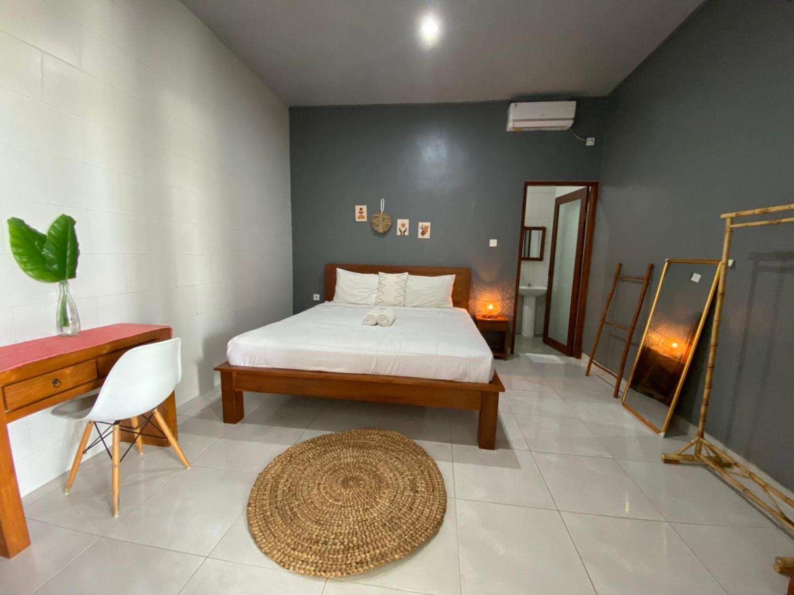 Tyana Private Room In Batu Bolong Canggu 21 Extérieur photo